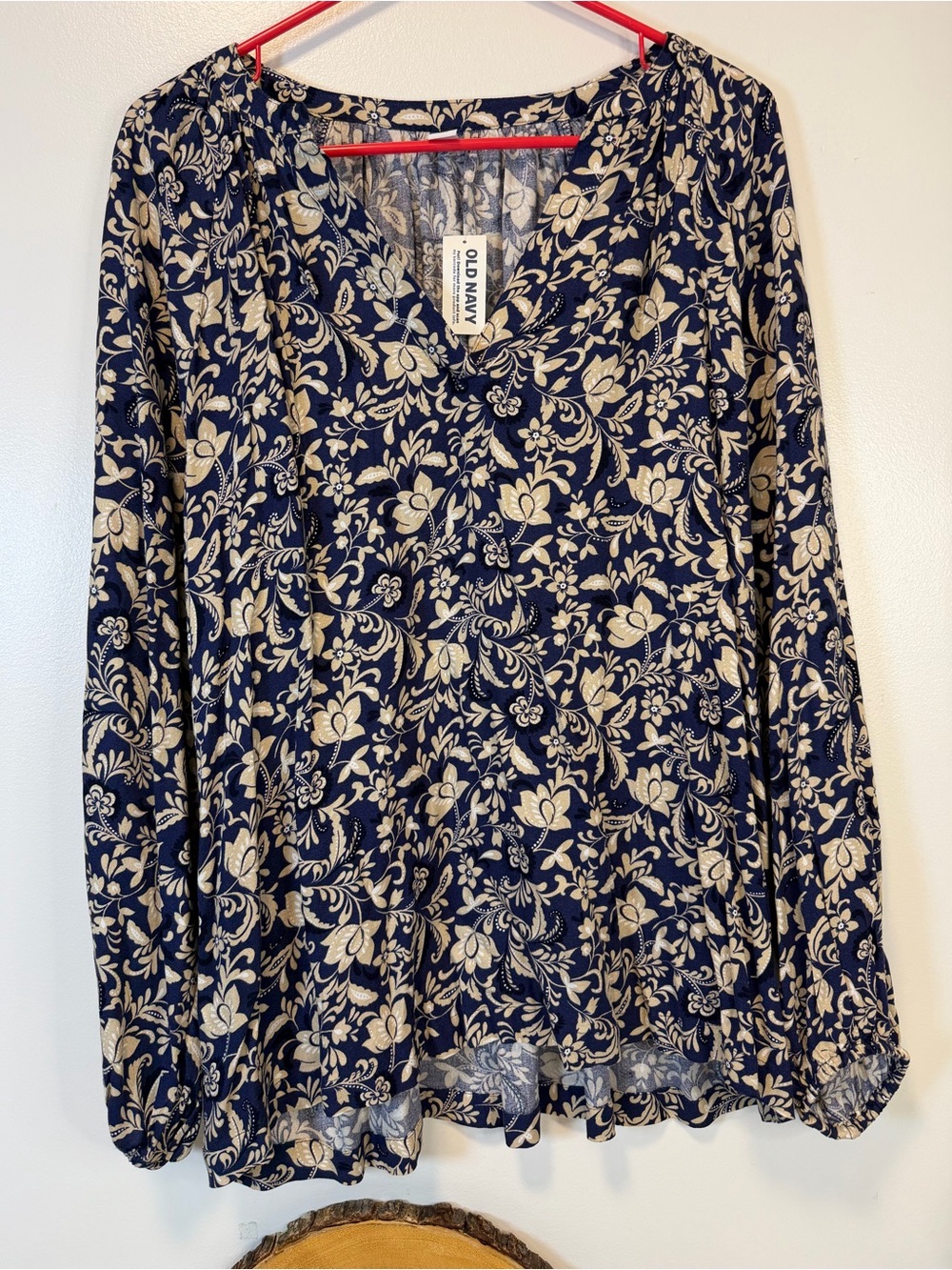 Old Navy Navy and Cream Floral V-Neck Long Sleeve Top Loose Fit Women’s XL